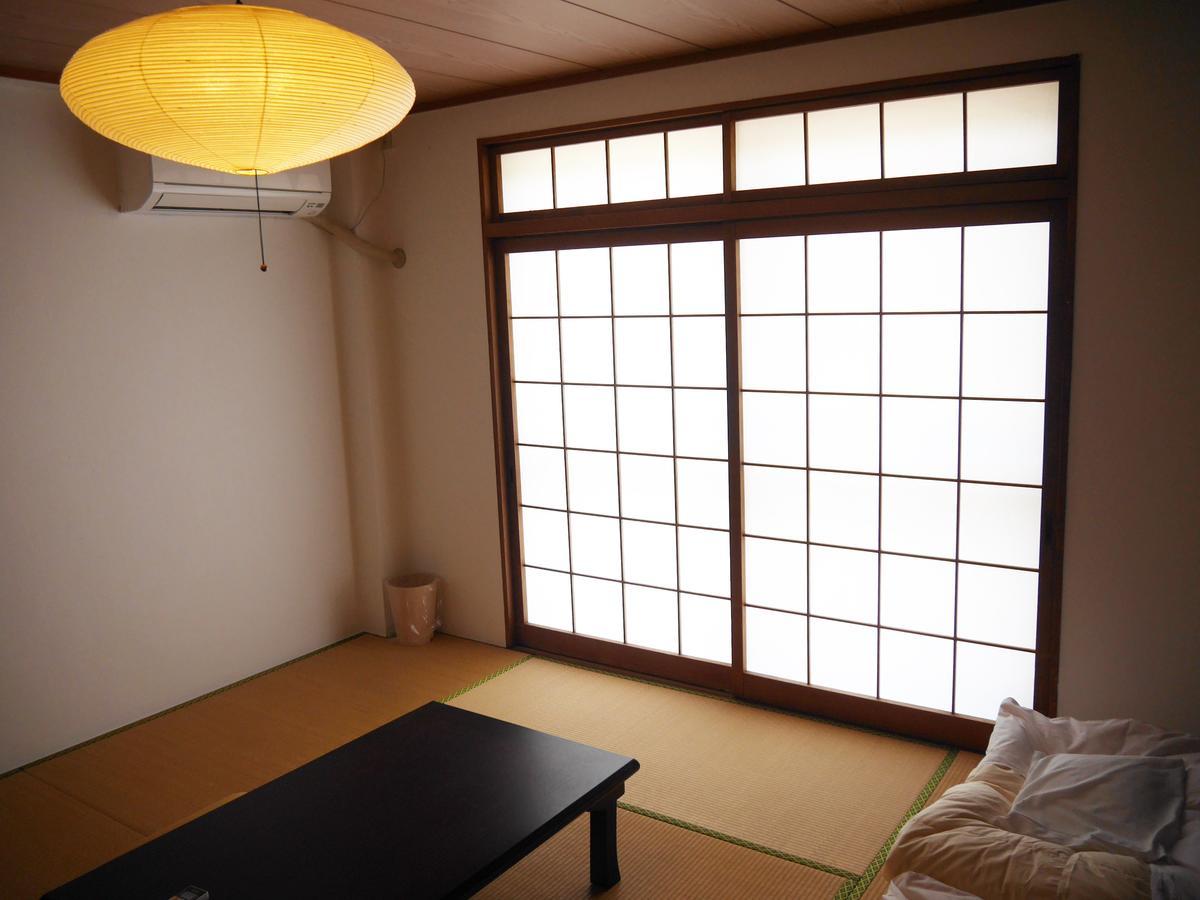 J-Hoppers Lake Biwa Guesthouse Otsu Exterior photo