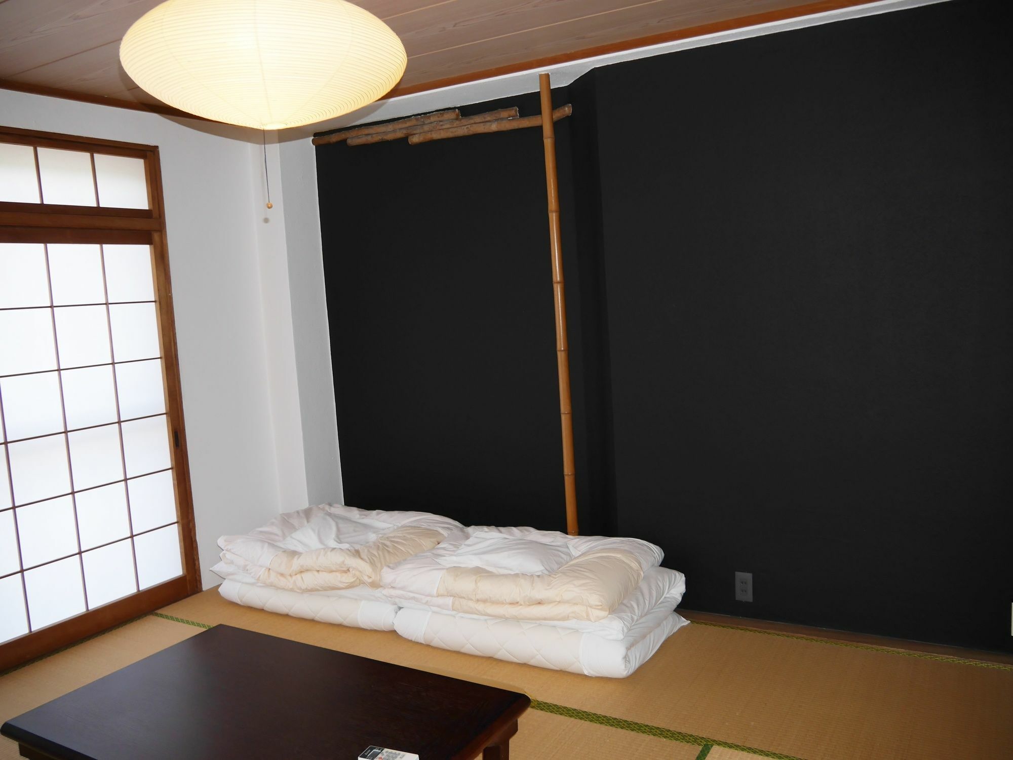 J-Hoppers Lake Biwa Guesthouse Otsu Exterior photo